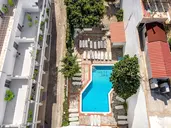 Iro Hotel