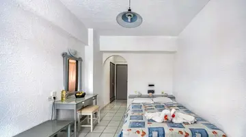 Iro Hotel