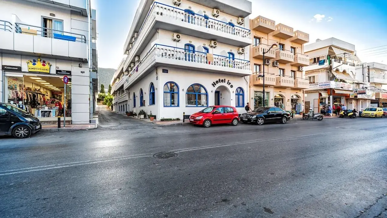 Iro Hotel