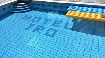 Iro Hotel