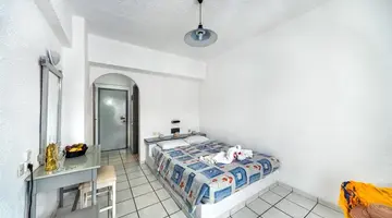 Iro Hotel