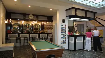 Iro Hotel