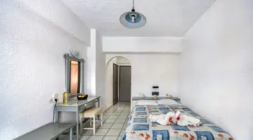Iro Hotel