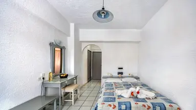 Iro Hotel
