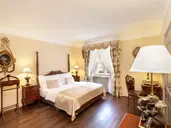 Iron Gate Hotel & Suites Prague by BHG