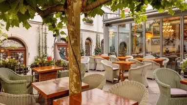 Iron Gate Hotel & Suites Prague by BHG