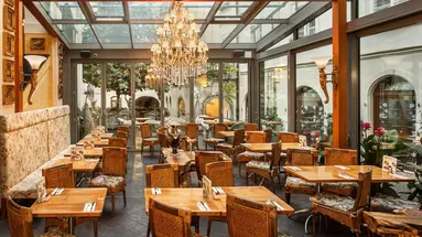 Iron Gate Hotel & Suites Prague by BHG