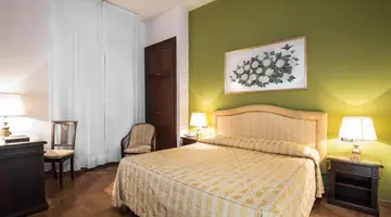 ISABELLA HOTEL