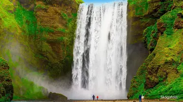 Islandia - Białe Noce na Czarnej Plaży