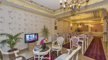 Istanbul Holiday Hotel