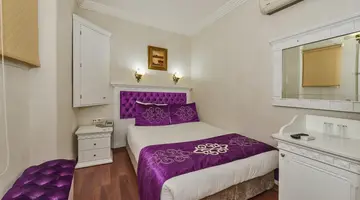 Istanbul Holiday Hotel