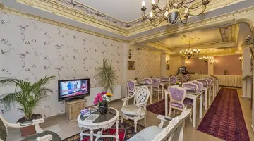 Istanbul Holiday Hotel