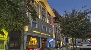 Istanbul Holiday Hotel