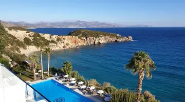 ISTRON BAY HOTEL