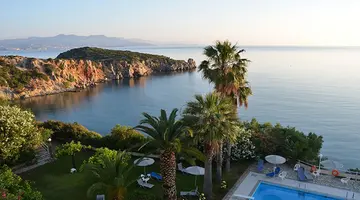 ISTRON BAY HOTEL