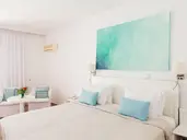 ISTRON BAY HOTEL