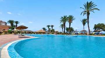 Itropika Beach