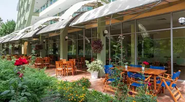 Ivana Palace