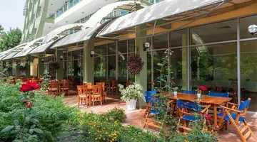 Ivana Palace
