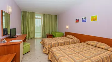 IVANA PALACE