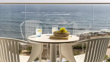 Ivi Mare - Designed for Adults by Louis Hotels