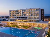 Ivi Mare - Designed for Adults by Louis Hotels