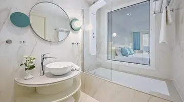 Ivi Mare - Designed for Adults by Louis Hotels