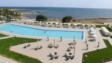 Ivi Mare - Designed for Adults by Louis Hotels