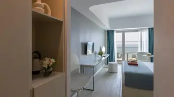 Ivi Mare - Designed for Adults by Louis Hotels