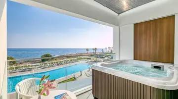 Ivi Mare - Designed for Adults by Louis Hotels