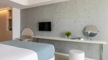 Ivi Mare - Designed for Adults by Louis Hotels
