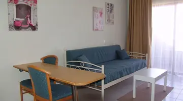 Ivory Hotel