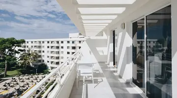 Ivory Playa Aparthotel