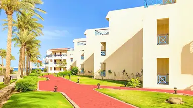Ivy Cyrene Island Aqua Park Resort