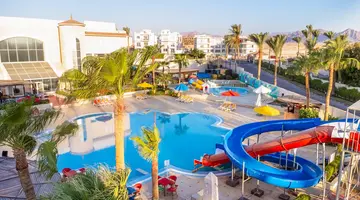 Ivy Cyrene Island Aqua Park Resort
