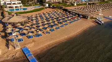 Ivy Cyrene Island Aqua Park Resort