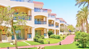 Ivy Cyrene Island Aqua Park Resort
