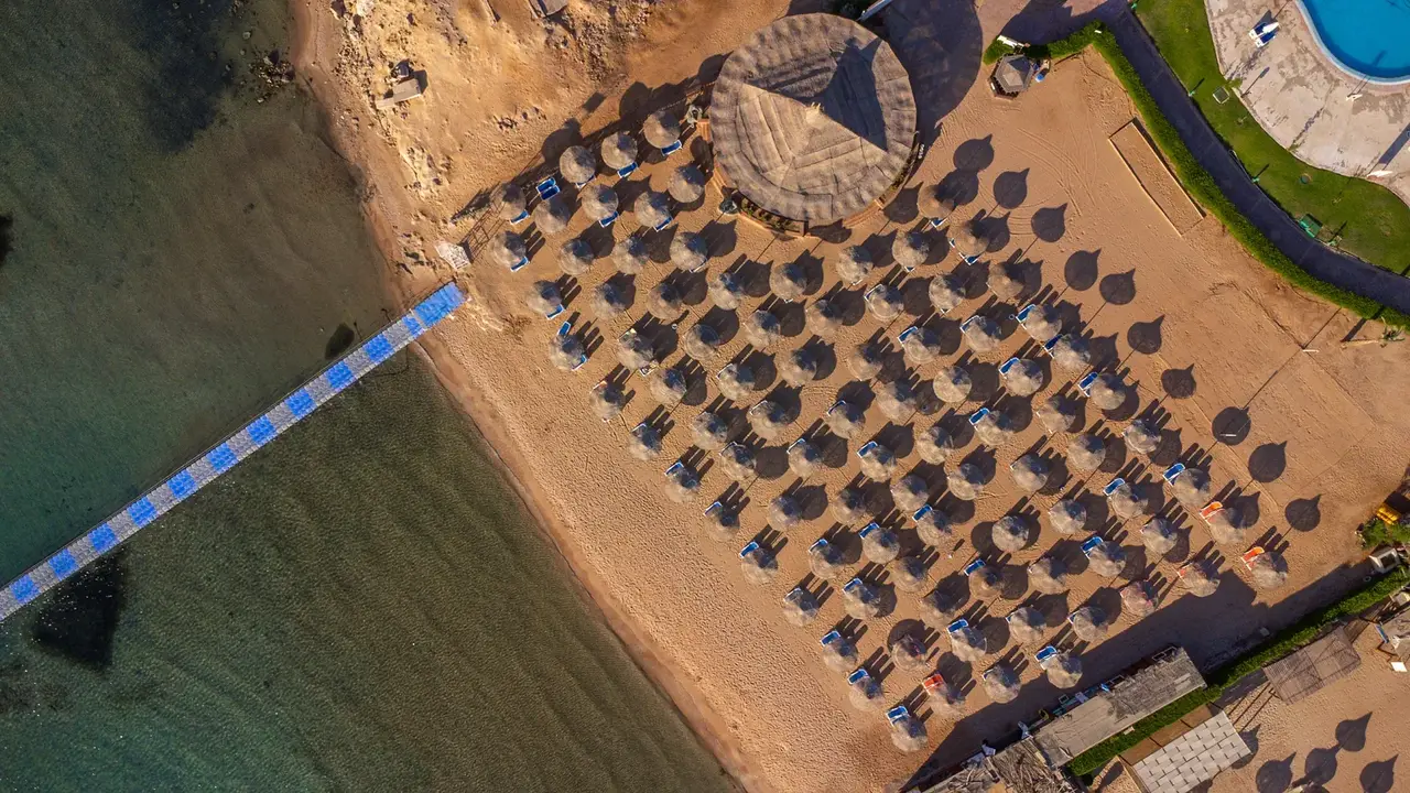 Ivy Cyrene Island Aqua Park Resort