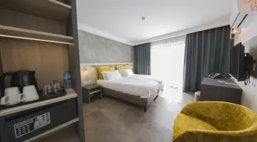 Ivy Hotel