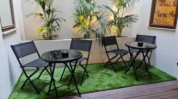 Ivy Hotel