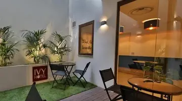Ivy Hotel