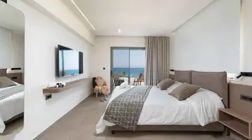 Ixia Dream Beachfront Hotel