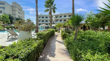 Ixia Dream Beachfront Hotel