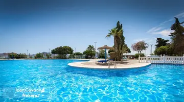 Izán Cavanna Hotel