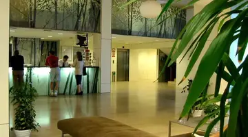 Izan Cavanna Hotel