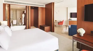 JA Lake View Hotel
