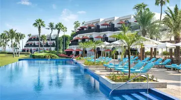 JA Palm Tree Court