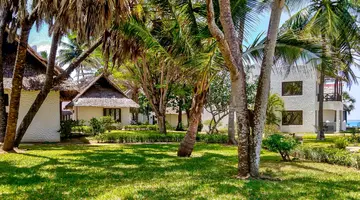 Jacaranda Indian Ocean Beach Resort