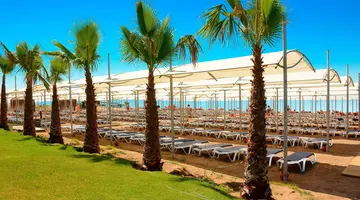 Jadore Deluxe Hotel & Spa