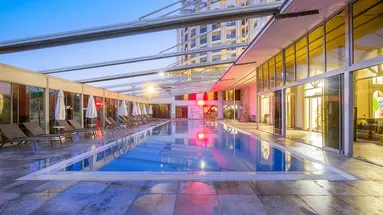 Jadore Deluxe Hotel & Spa